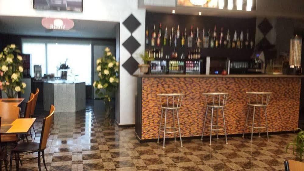 Sint-Jans-Molenbeek Sunrise Aparthotel מראה חיצוני תמונה